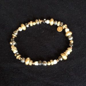 Stella & Dot Moxie Stretch bracelet